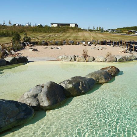 Love2Stay Glamping Resort Σριούσμπερι Εξωτερικό φωτογραφία