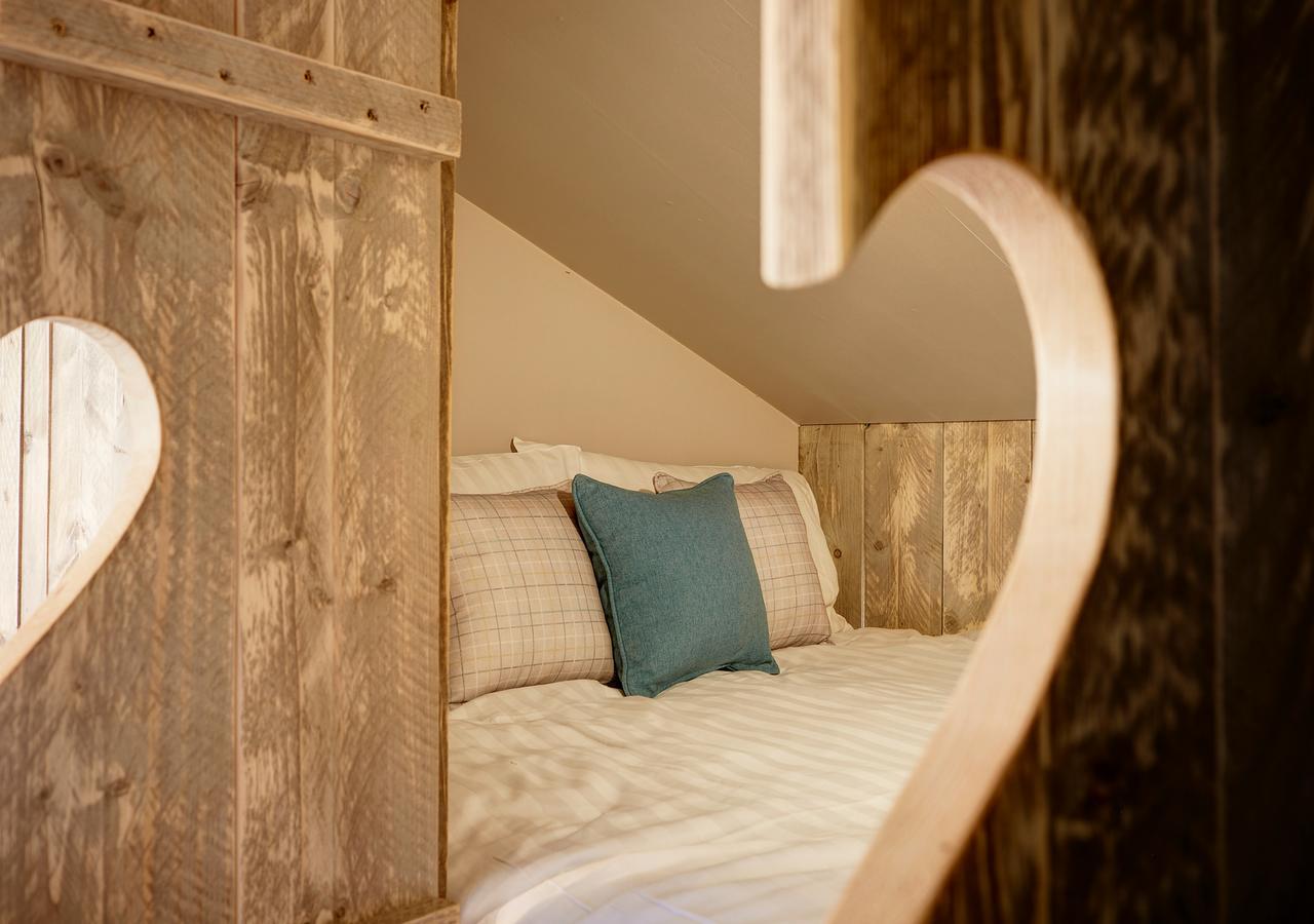 Love2Stay Glamping Resort Σριούσμπερι Εξωτερικό φωτογραφία